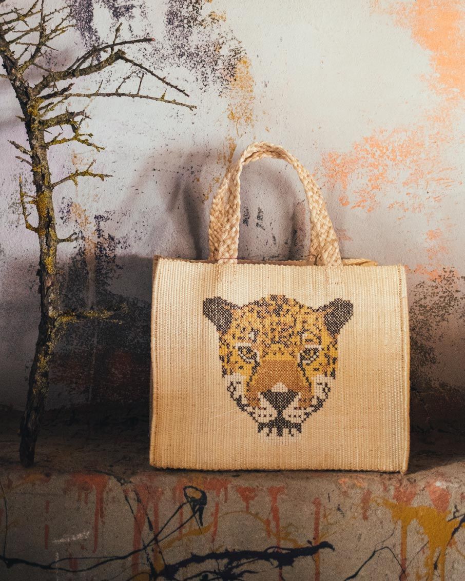 Bolso-grande-Paloma-Van-Den-Akker-jaguar