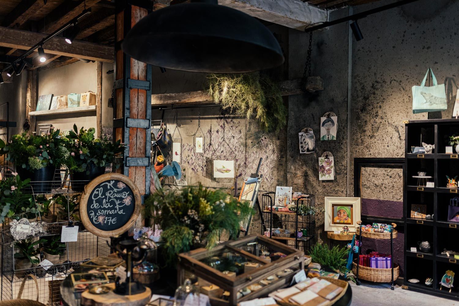 SPICY-MONET-CIRCULO-ARTE-CONCEPT-STORE-02